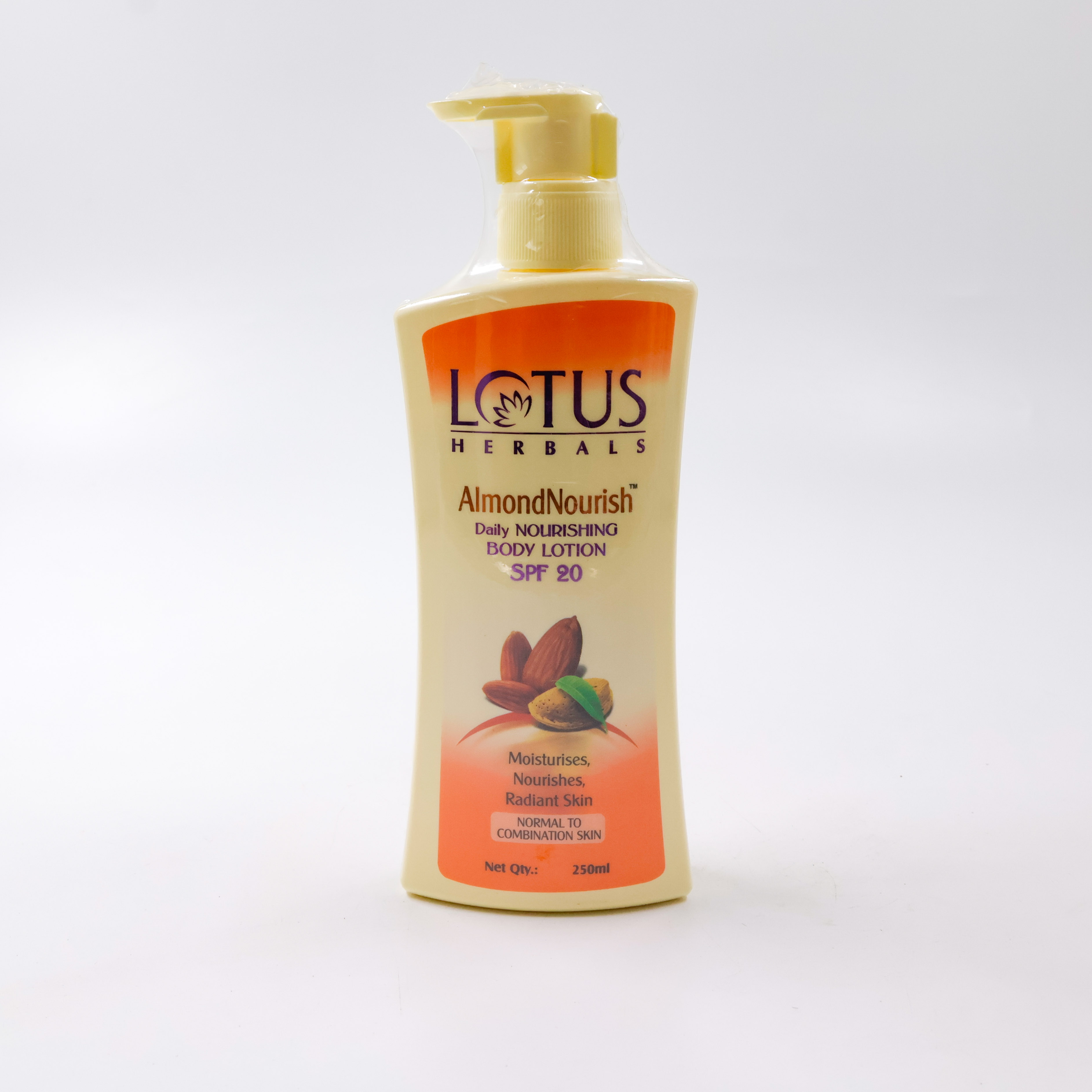 Lotus Body Lotion Almondnourish Spf 20 250 ml